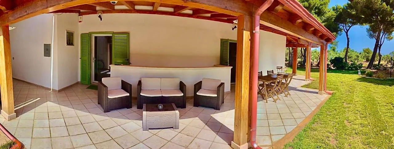 בארי Villa Laura 0*,  איטליה